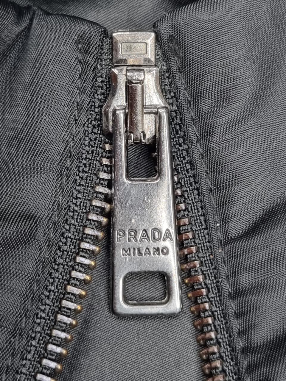 Фото9 Бомбер Prada