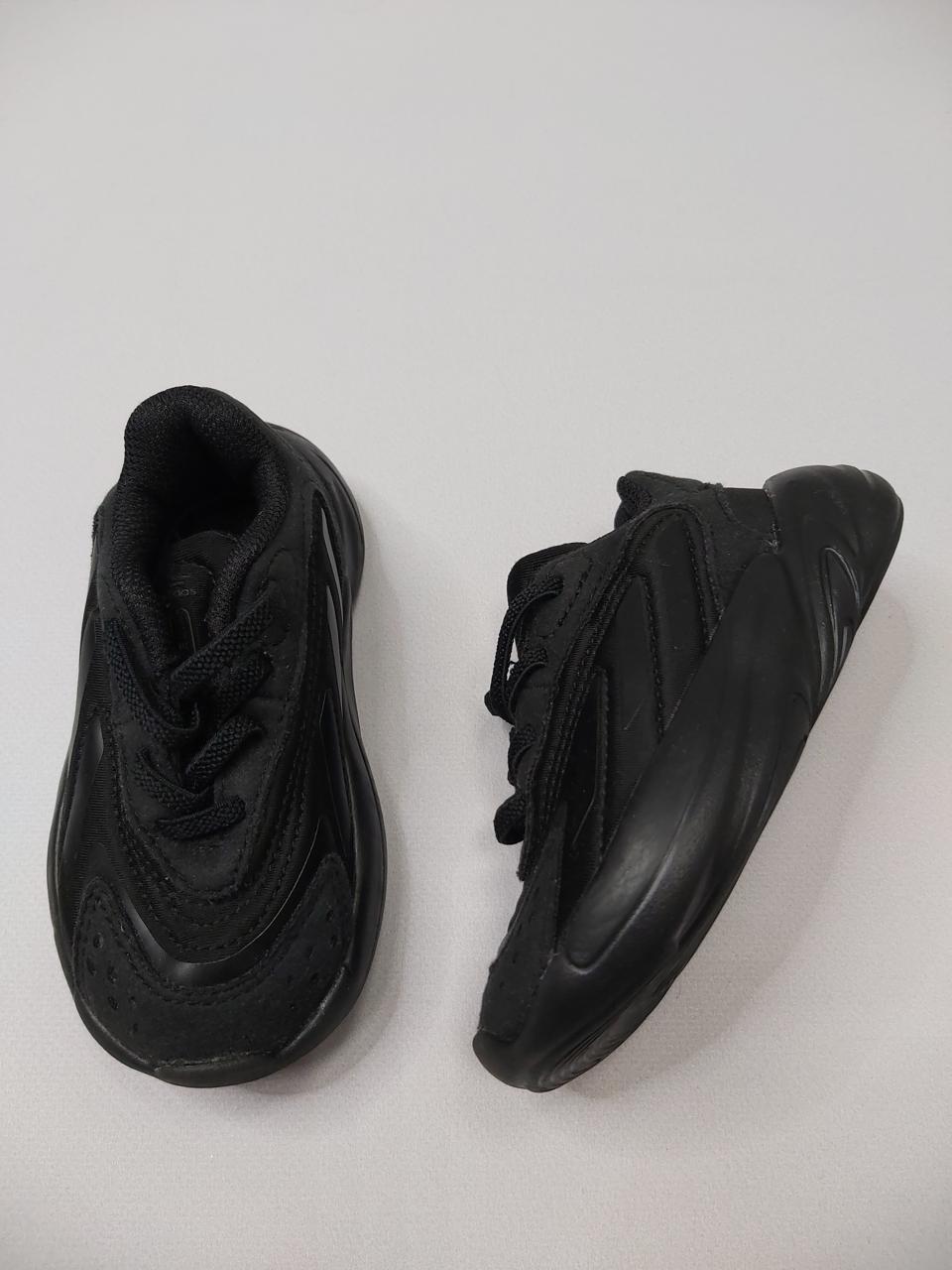 Фото1 Кросівки Adidas