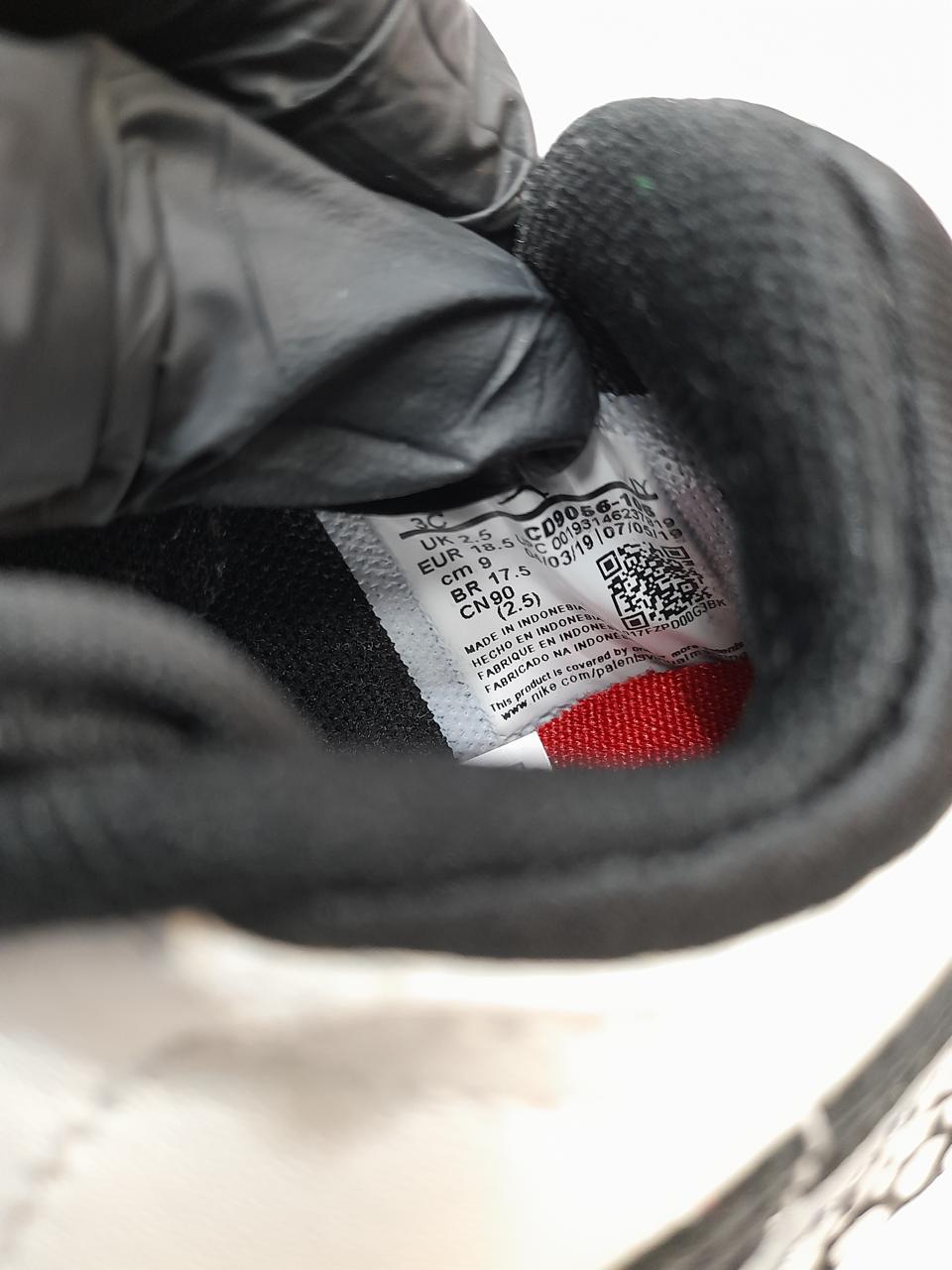 Фото5 Кросівки Jordan