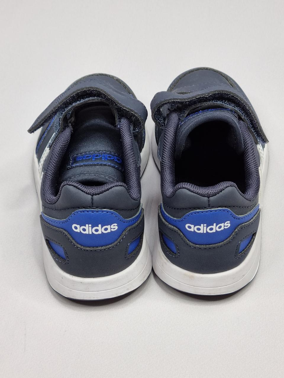 Фото2 Кросівки Adidas