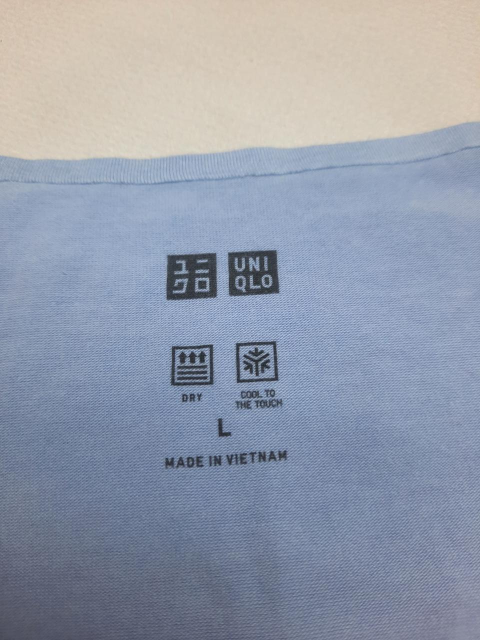 Фото3 Футболка Uniqlo