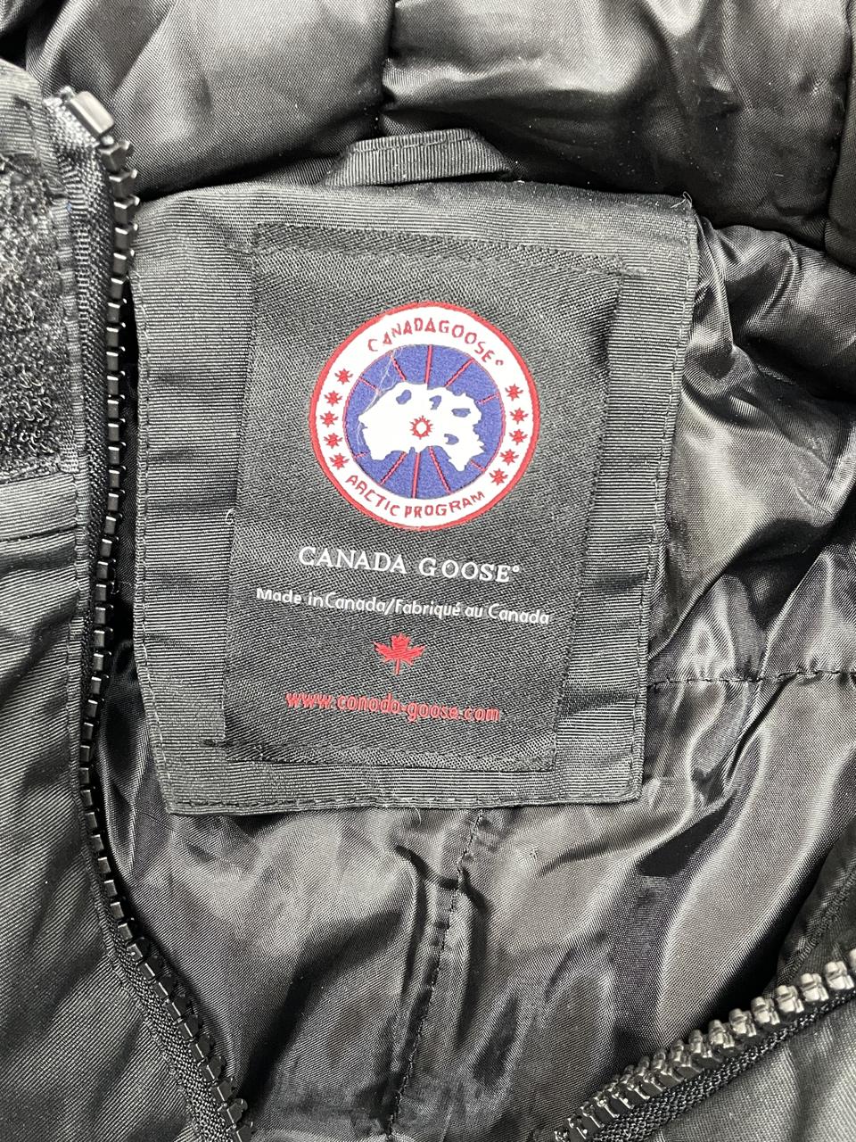 Фото3 Куртка CANADA GOOSE