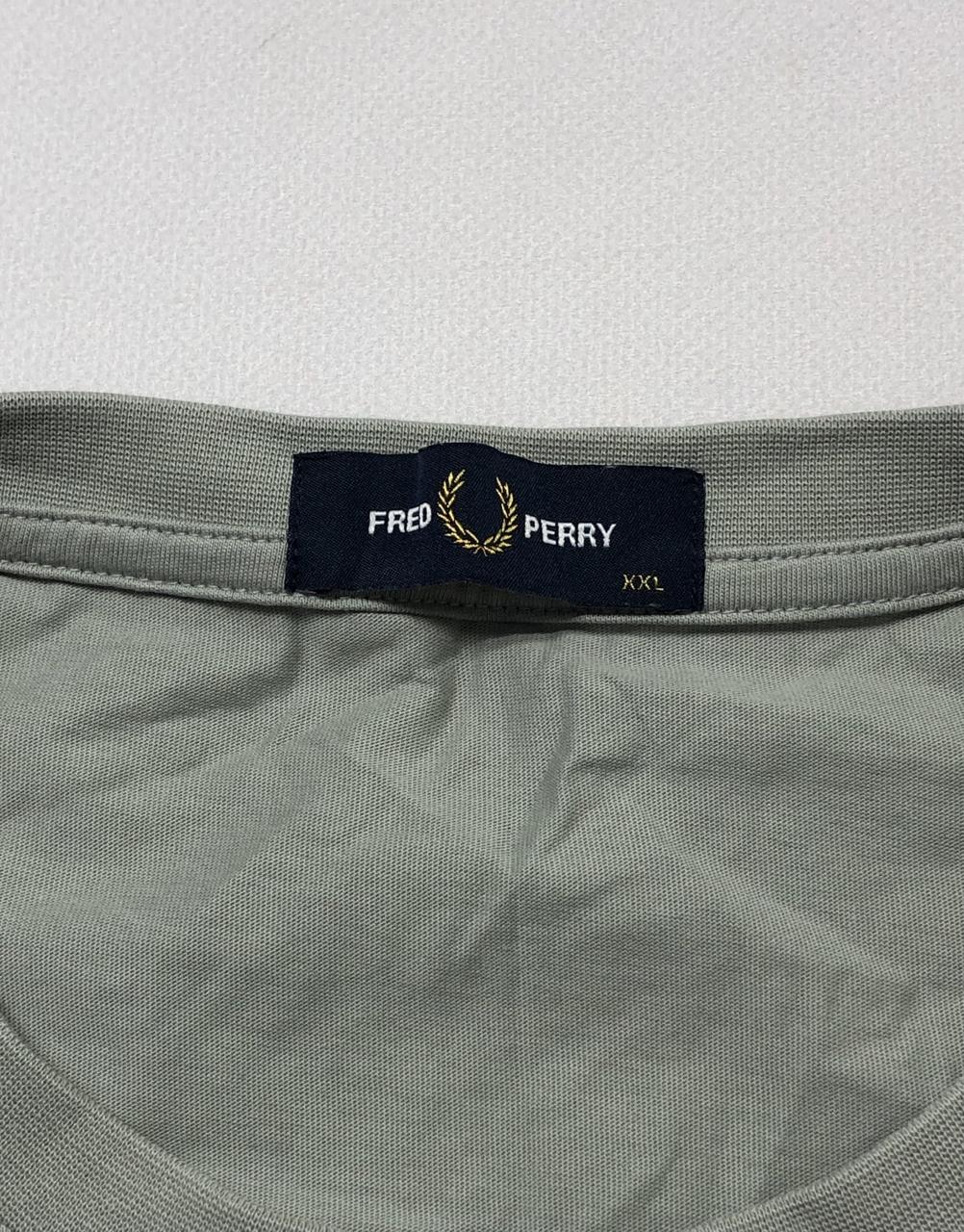 Фото3 Футболка FRED PERRY