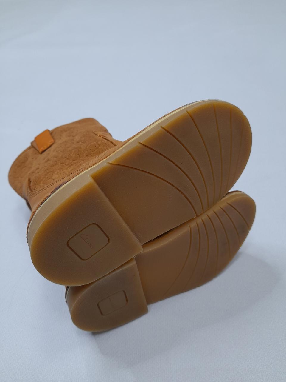 Фото4 Чоботи Ckarks