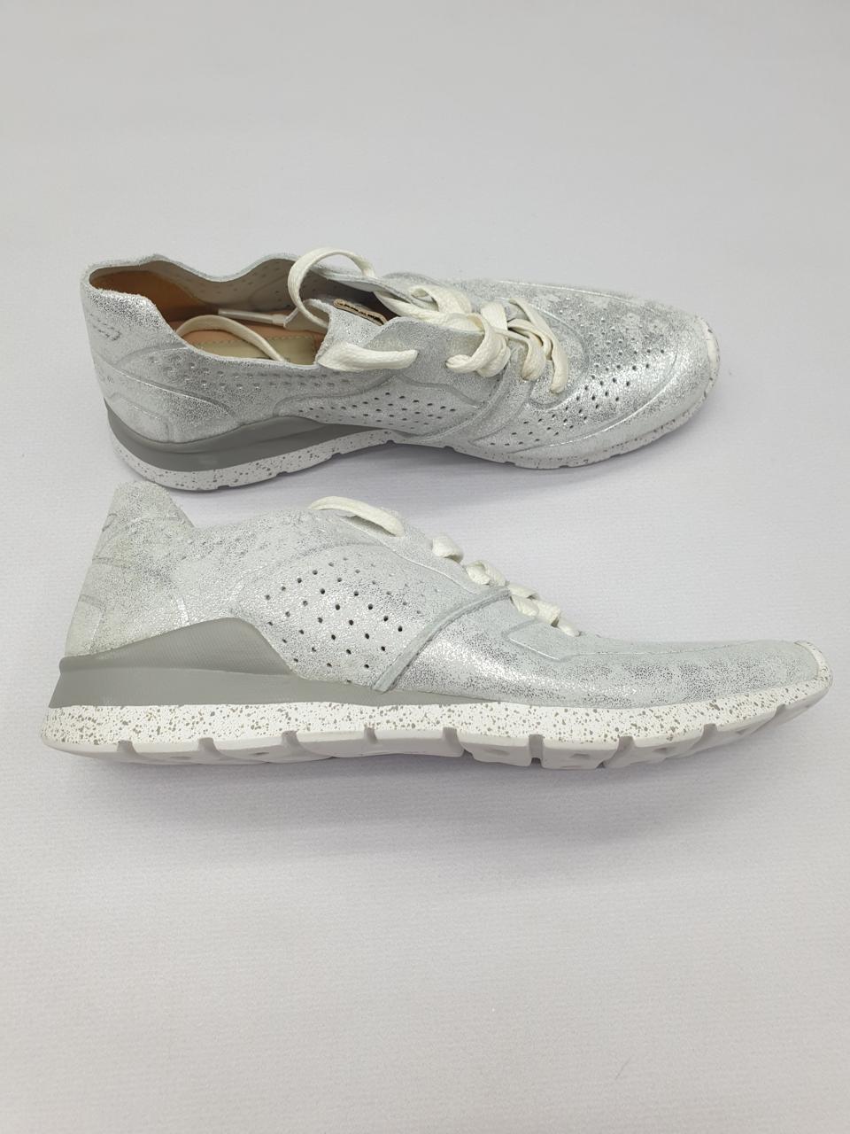 Фото2 Кросівки UGG