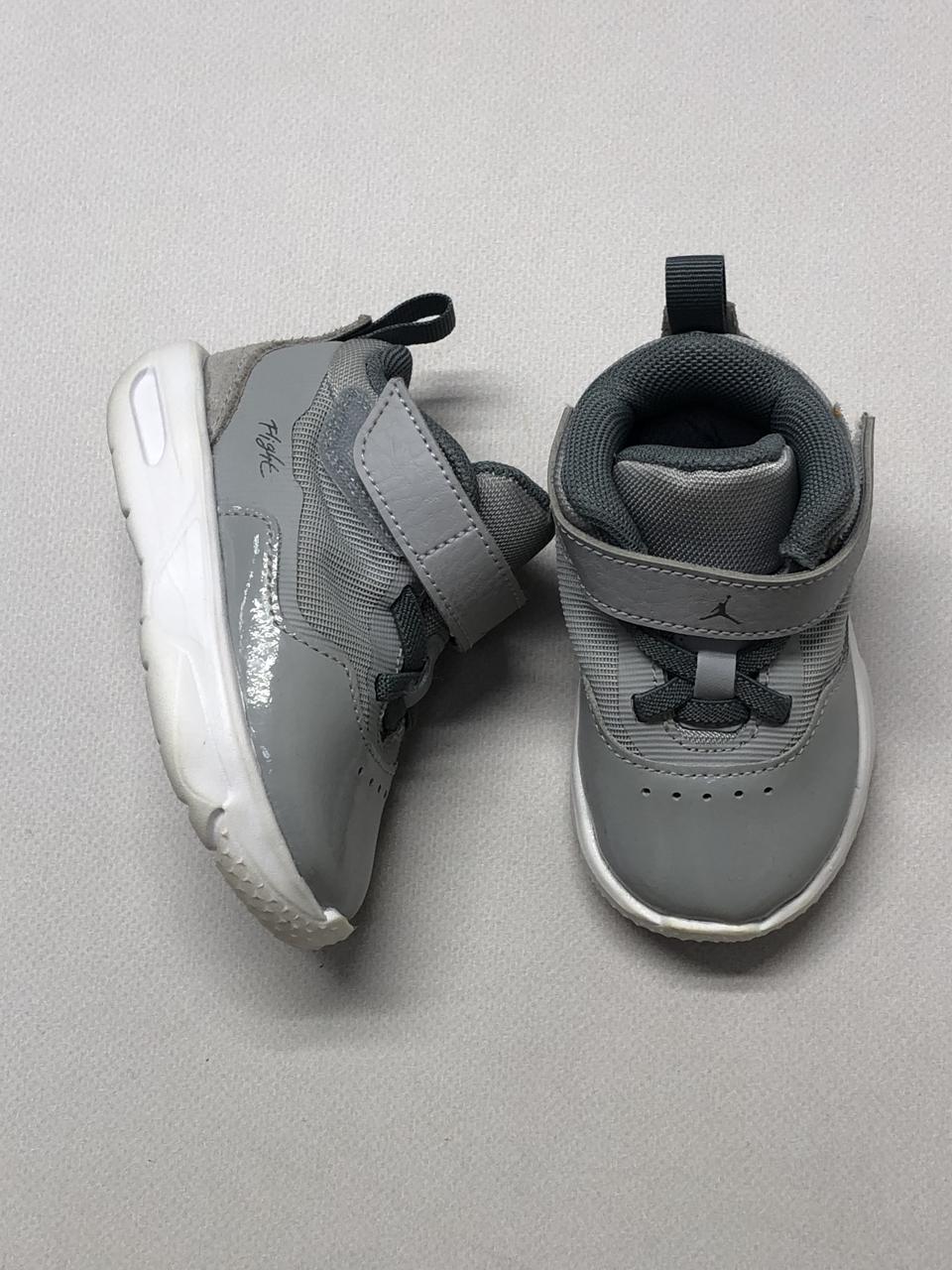 Фото2 Кросівки NIKE