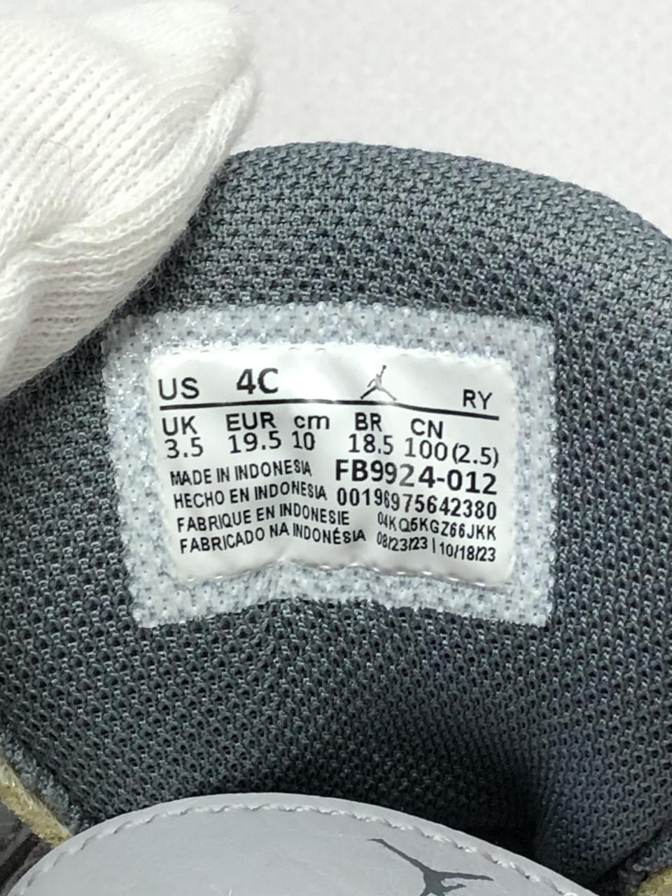 Фото5 Кросівки NIKE