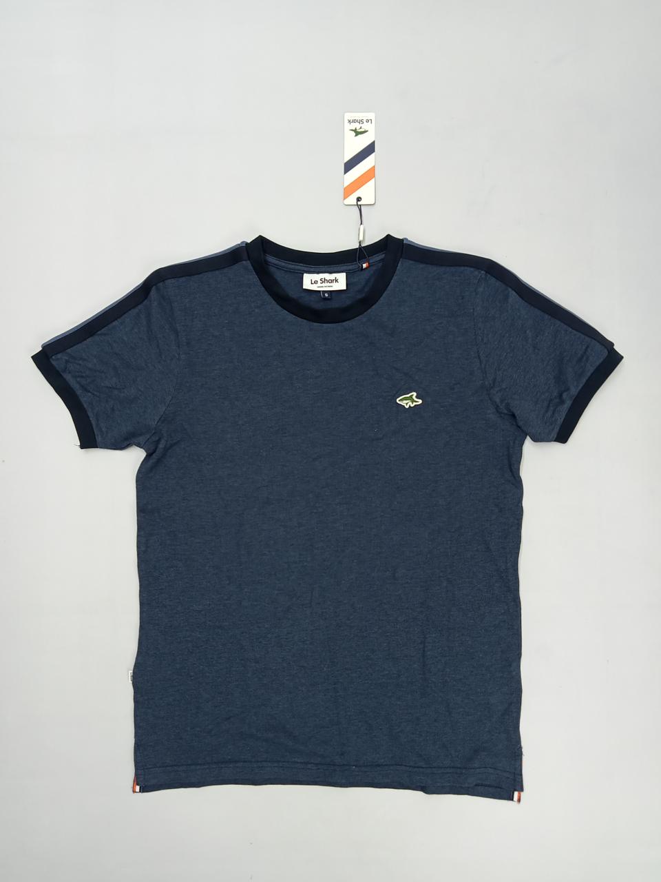 Фото1 Футболка Le Shark