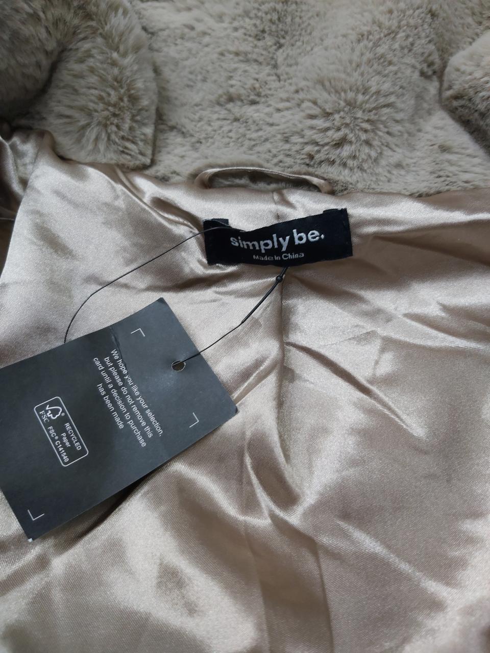 Фото3 Пальто Simply be.