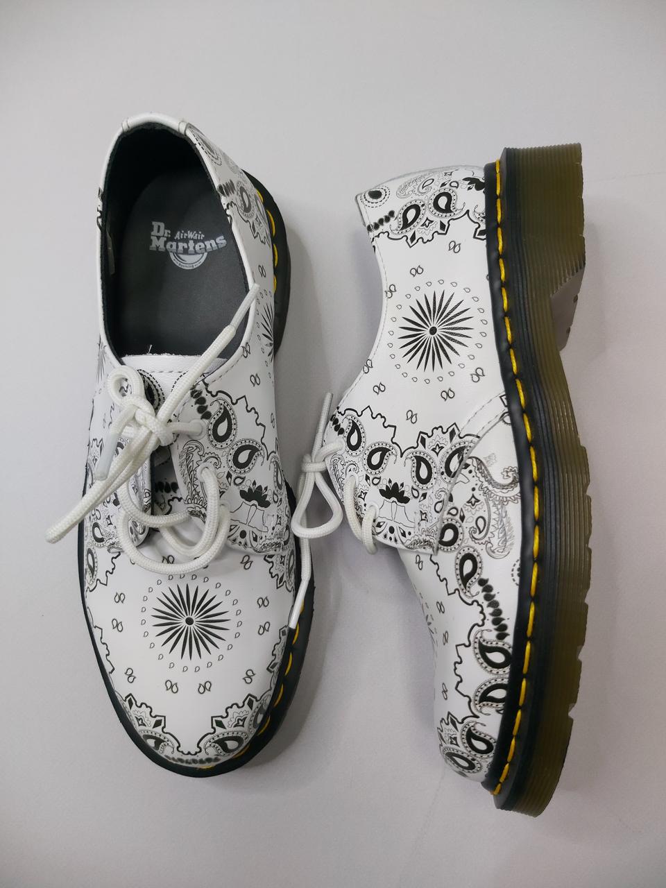 Фото1 Лофери Dr. MARTENS