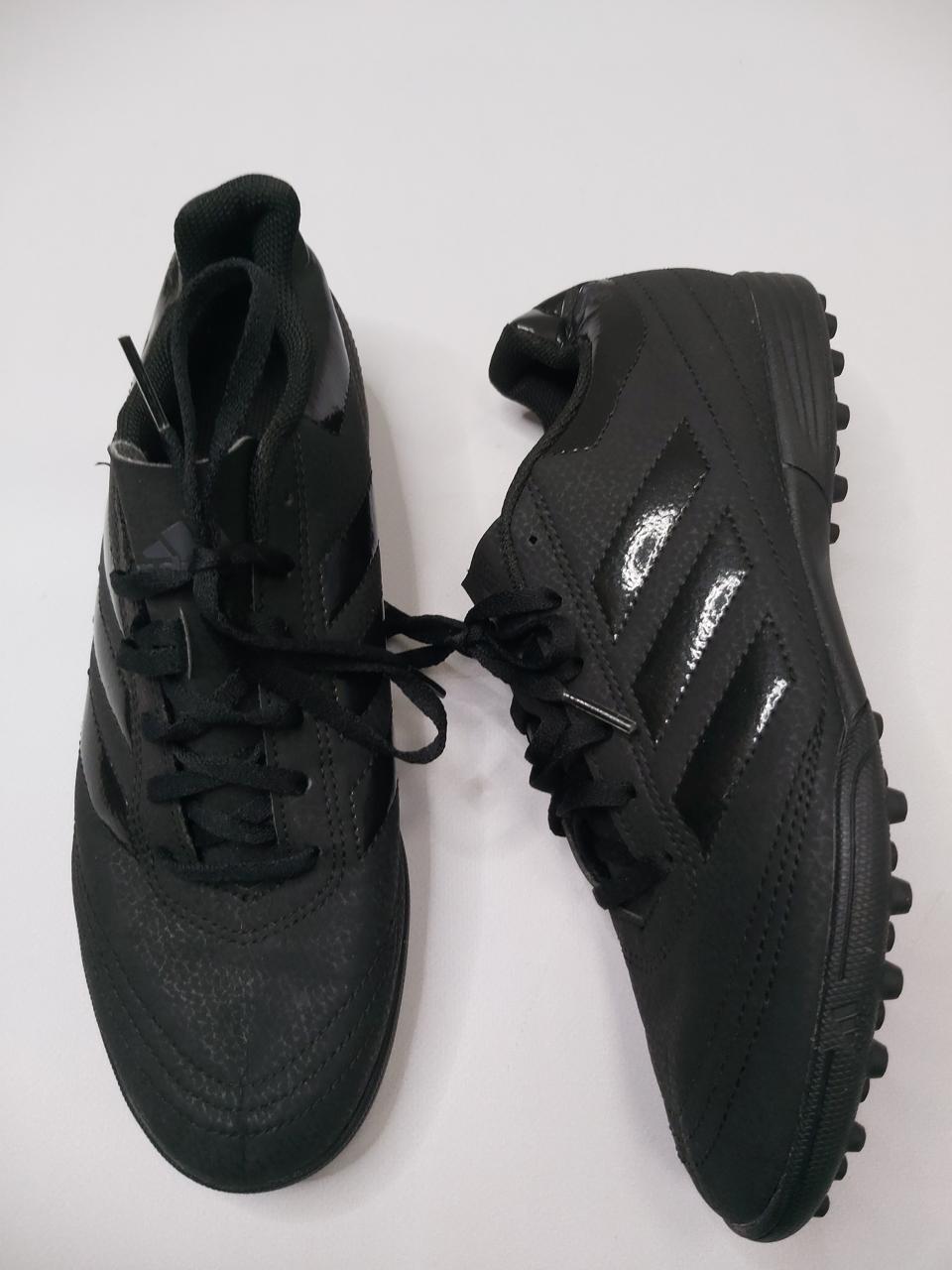 Фото1 Сороконіжки Adidas