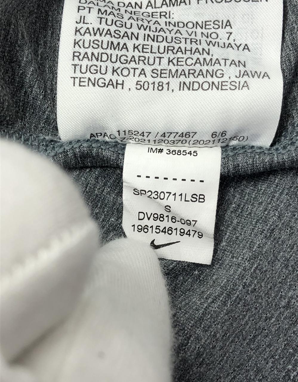 Фото4 Футболка NIKE