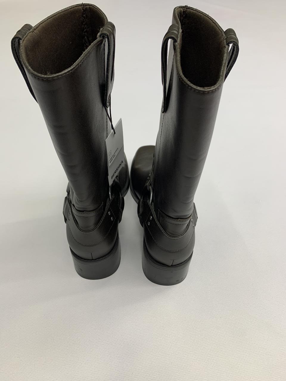 Фото2 Черевики BERSHKA