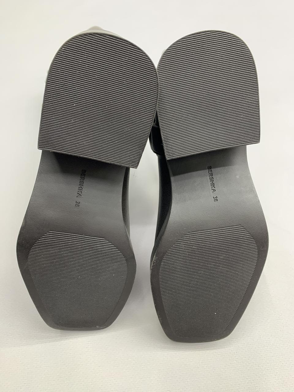 Фото3 Черевики BERSHKA