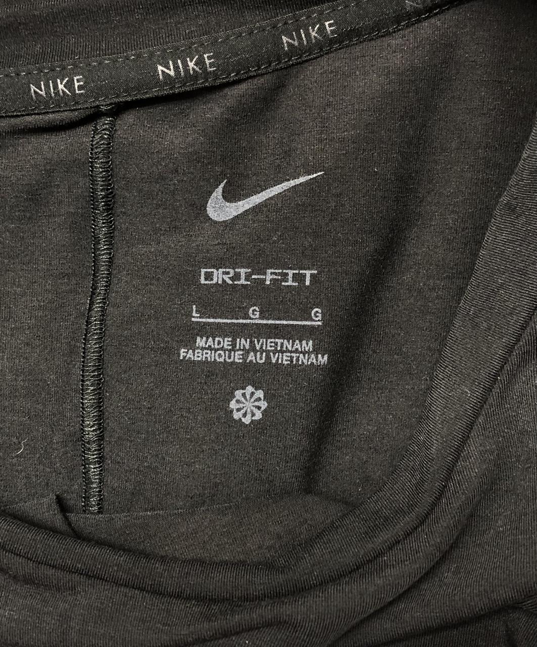 Фото3 Футболка NIKE