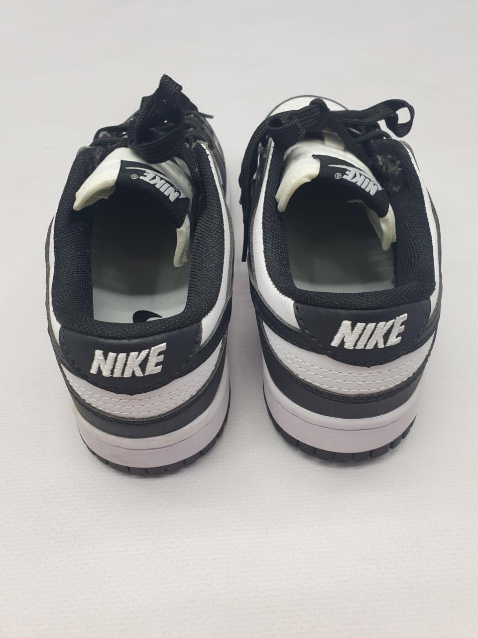 Фото3 Кросівки Nike