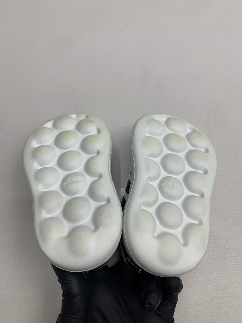 Фото3 Кросівки Adidas