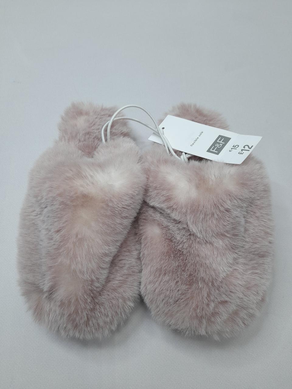 Фото1 Домашні капці  F&F