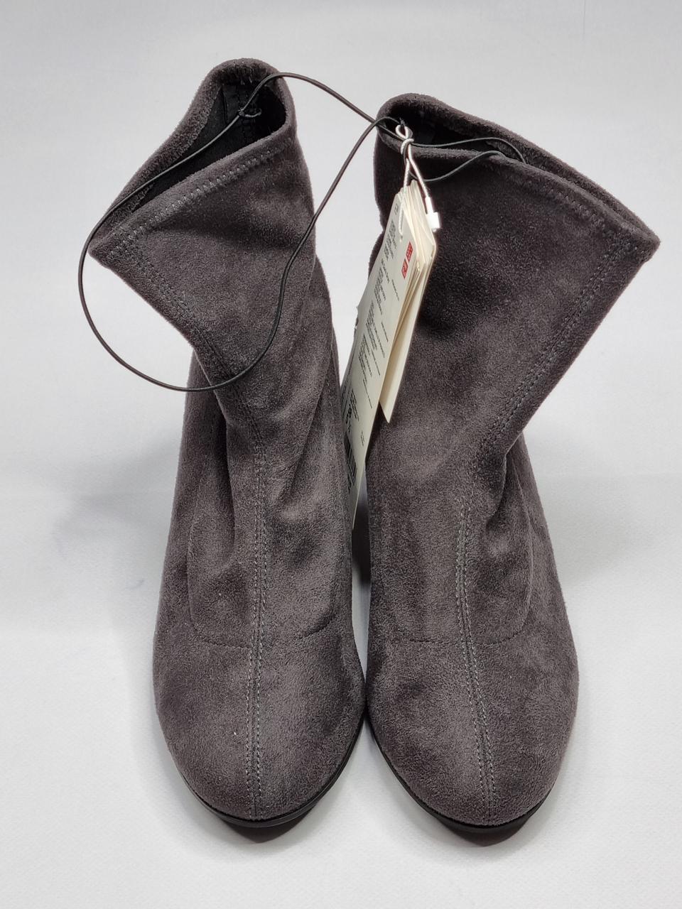 Фото1 Черевики Uniqlo