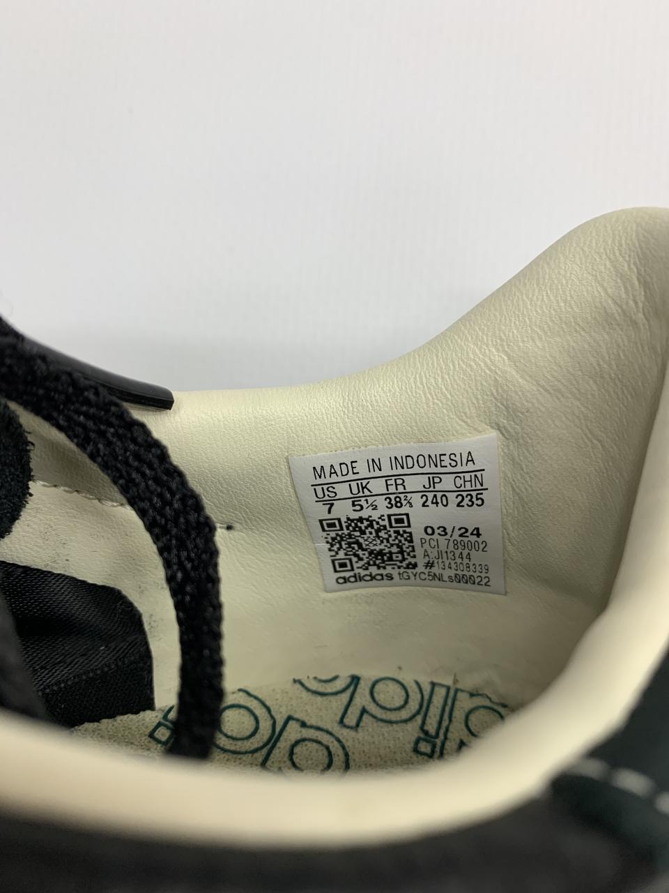 Фото4 Кросівки Adidas