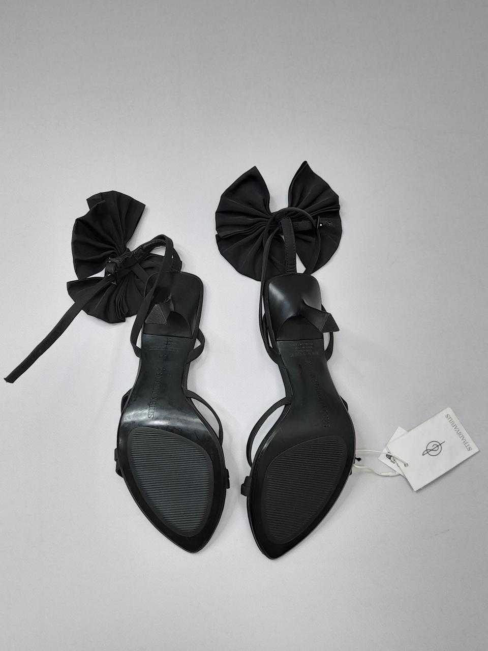 Фото3 Босоніжки Stradivarius