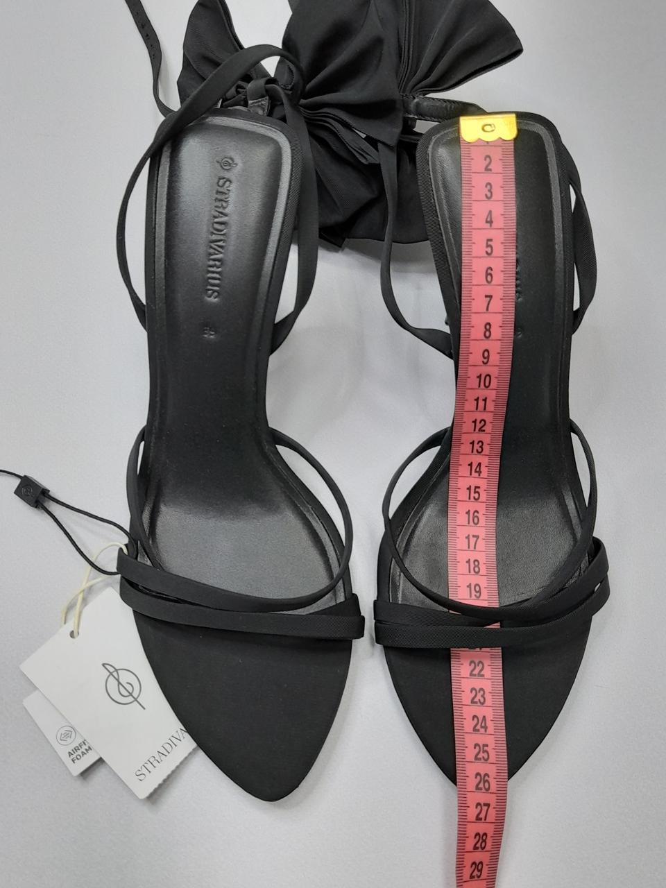 Фото4 Босоніжки Stradivarius