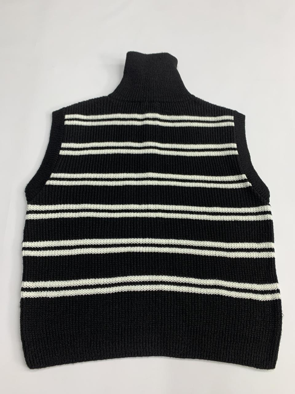 Фото2 Жилетка Tu