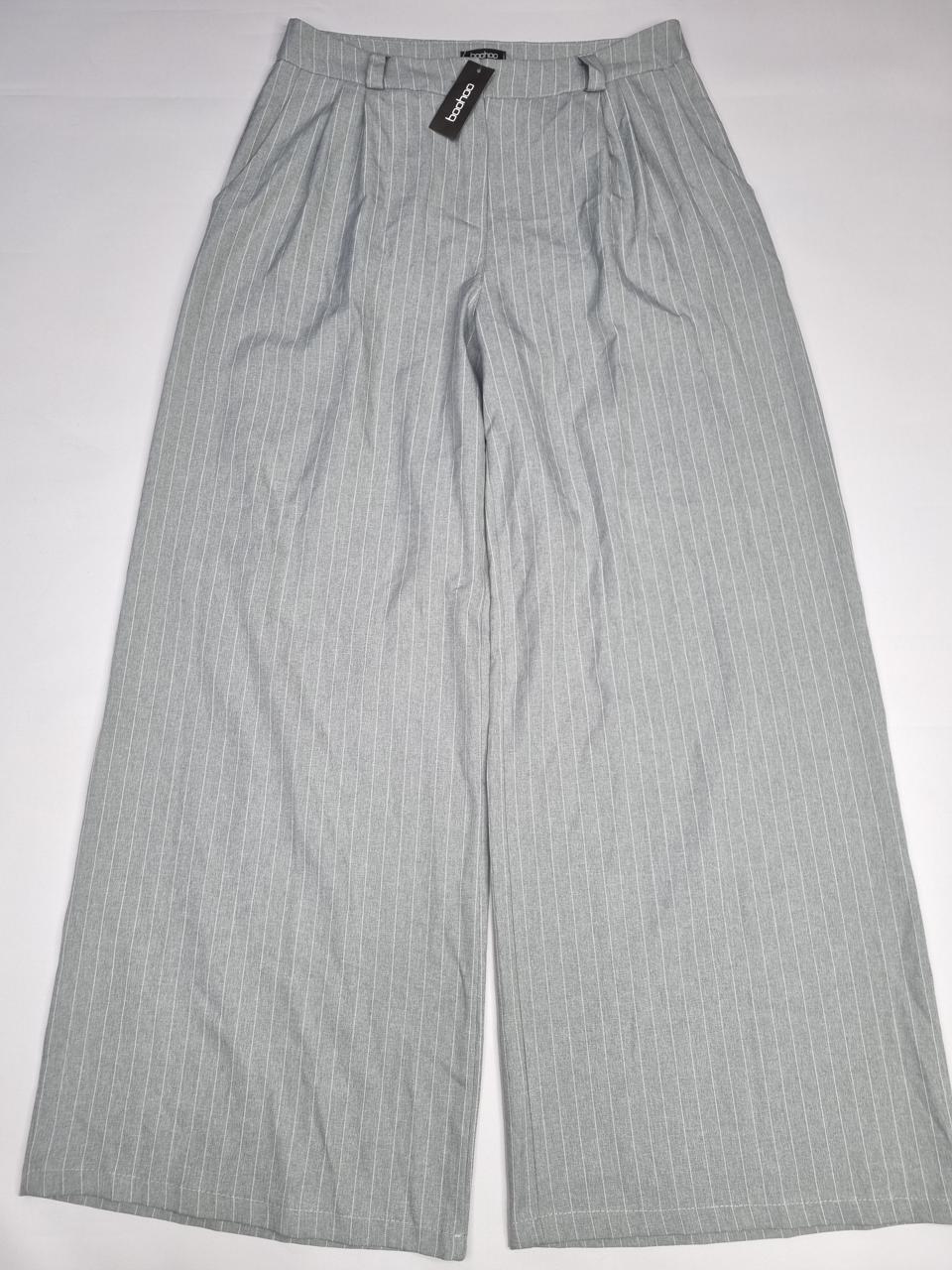 Фото1 Штани boohoo