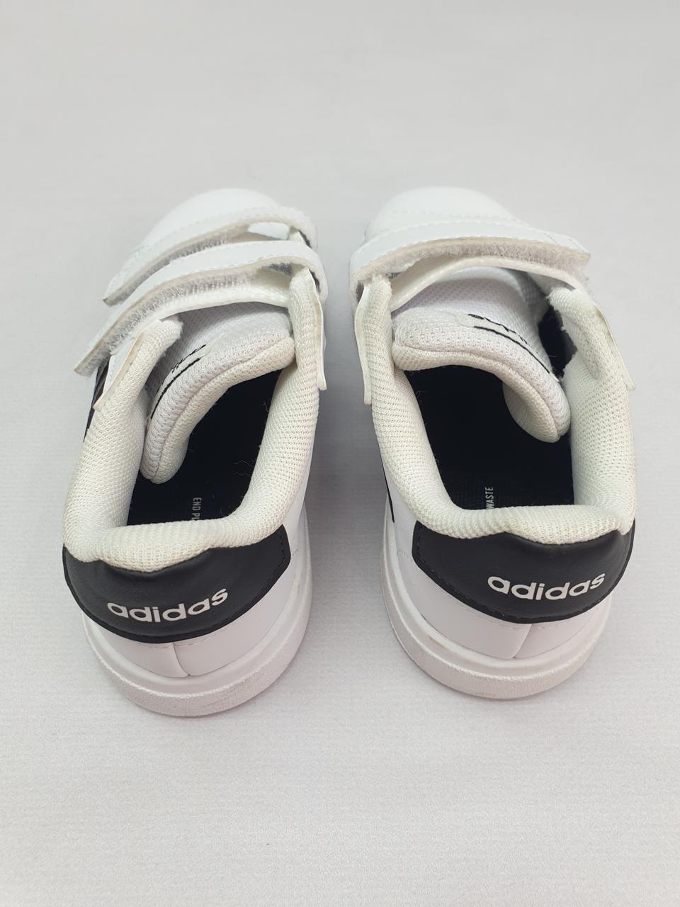 Фото3 Кросівки Adidas