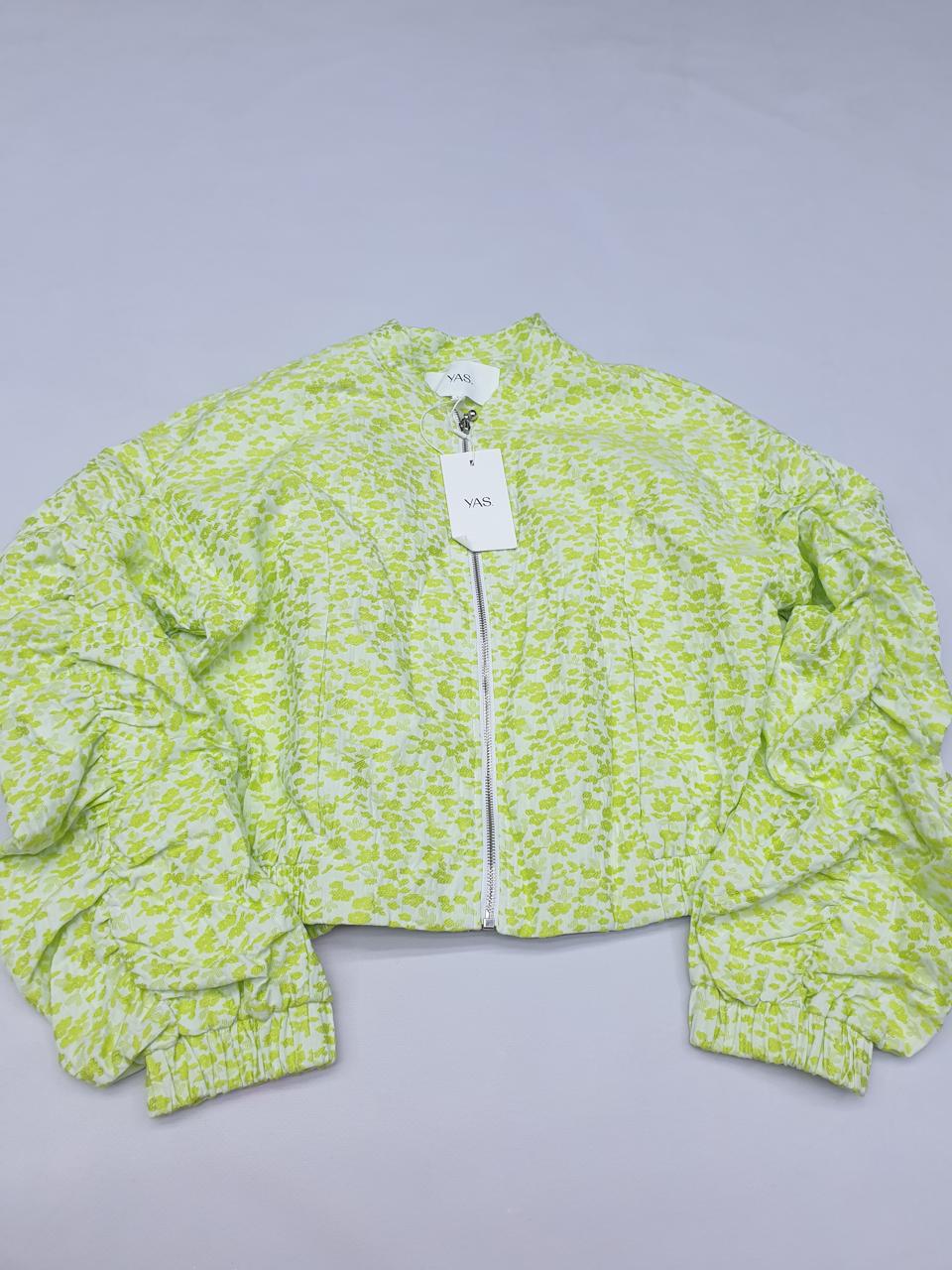 Фото1 Бомбер Yas