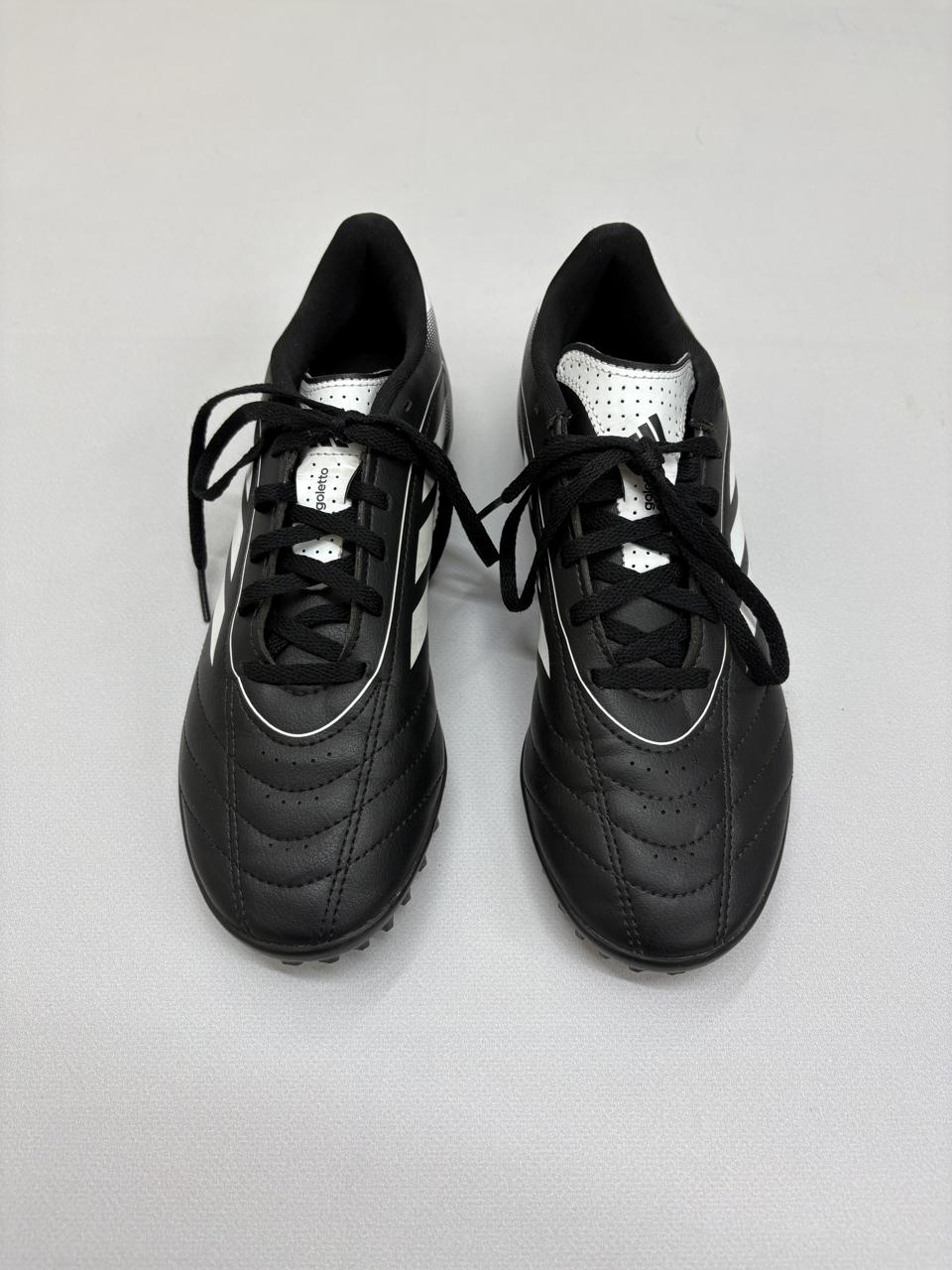 Фото1 Сороконіжки adidas