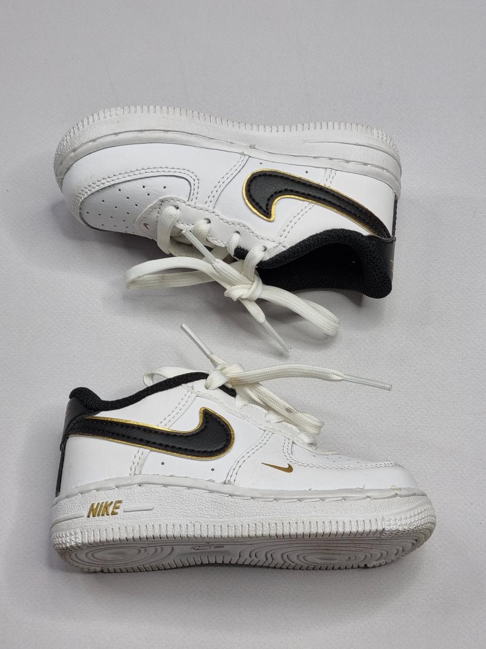 Фото2 Кросівки Nike