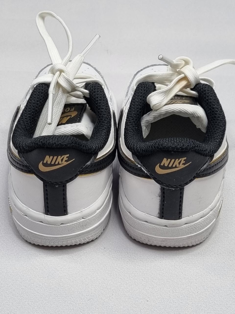 Фото3 Кросівки Nike