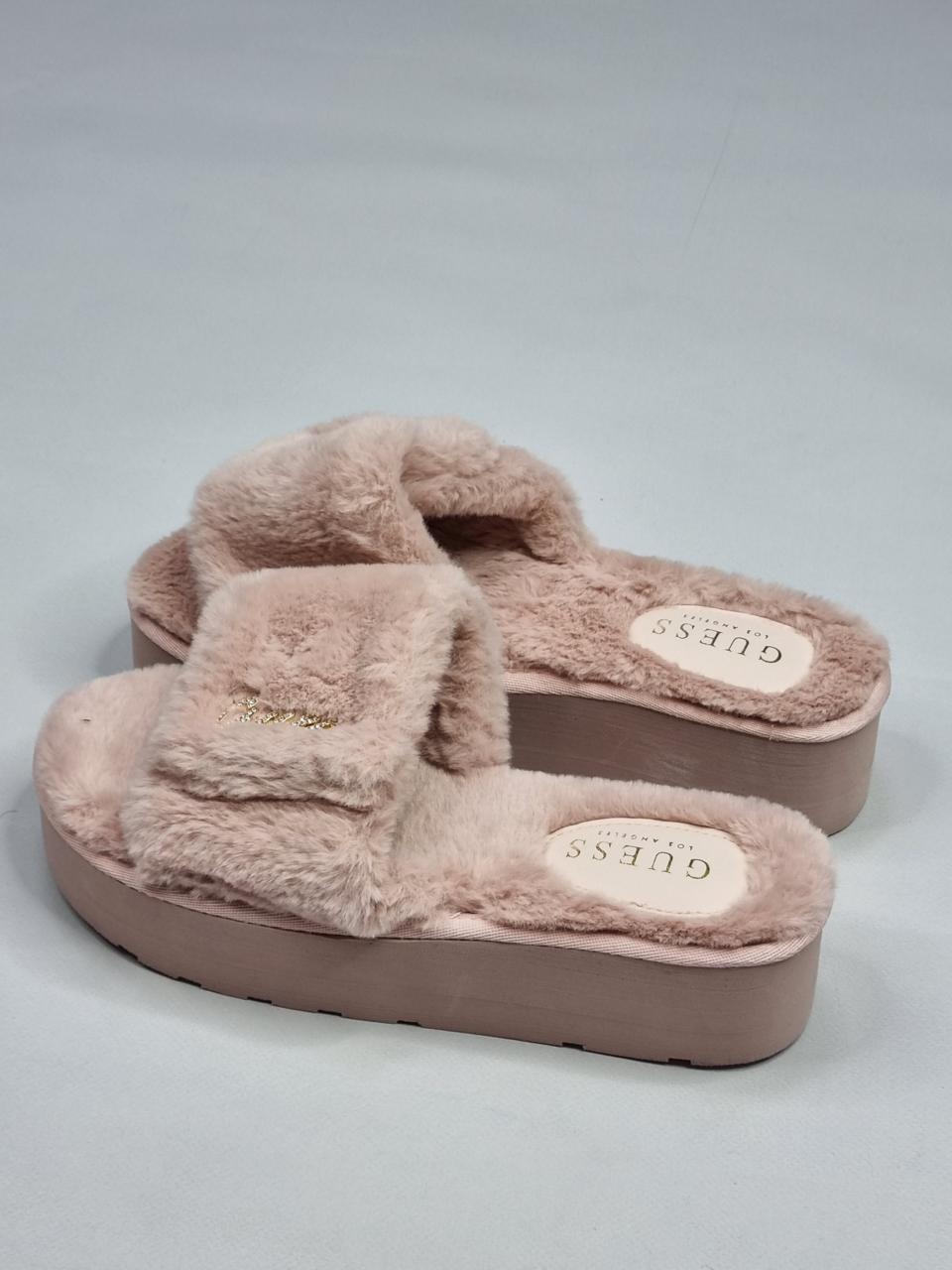 Фото2 Шльопанці GUESS