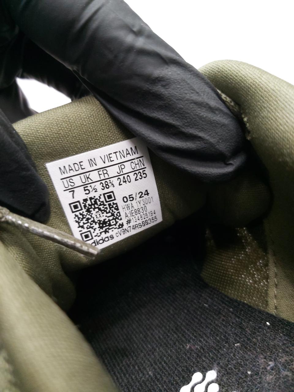 Фото5 Кросівки Adidas