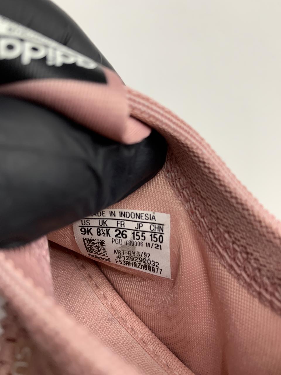 Фото4 Кросівки Adidas