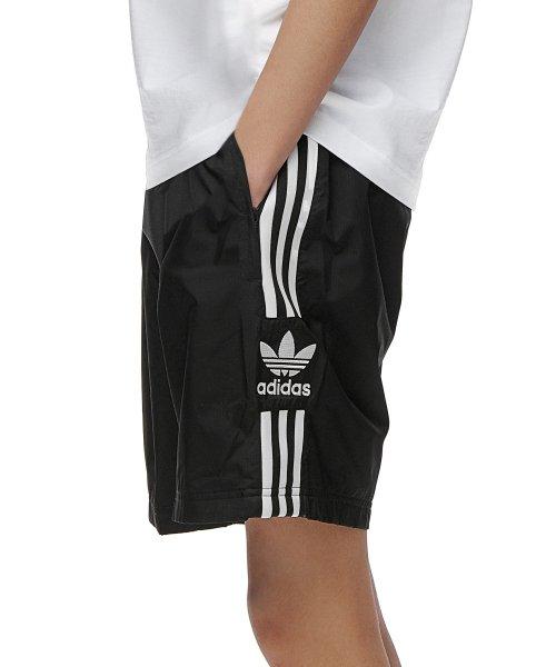 Фото5 Шорти Adidas