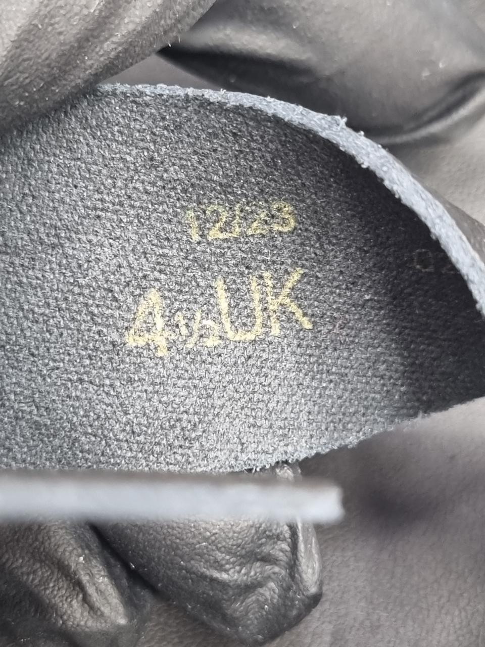 Фото4 Босоніжки M&S