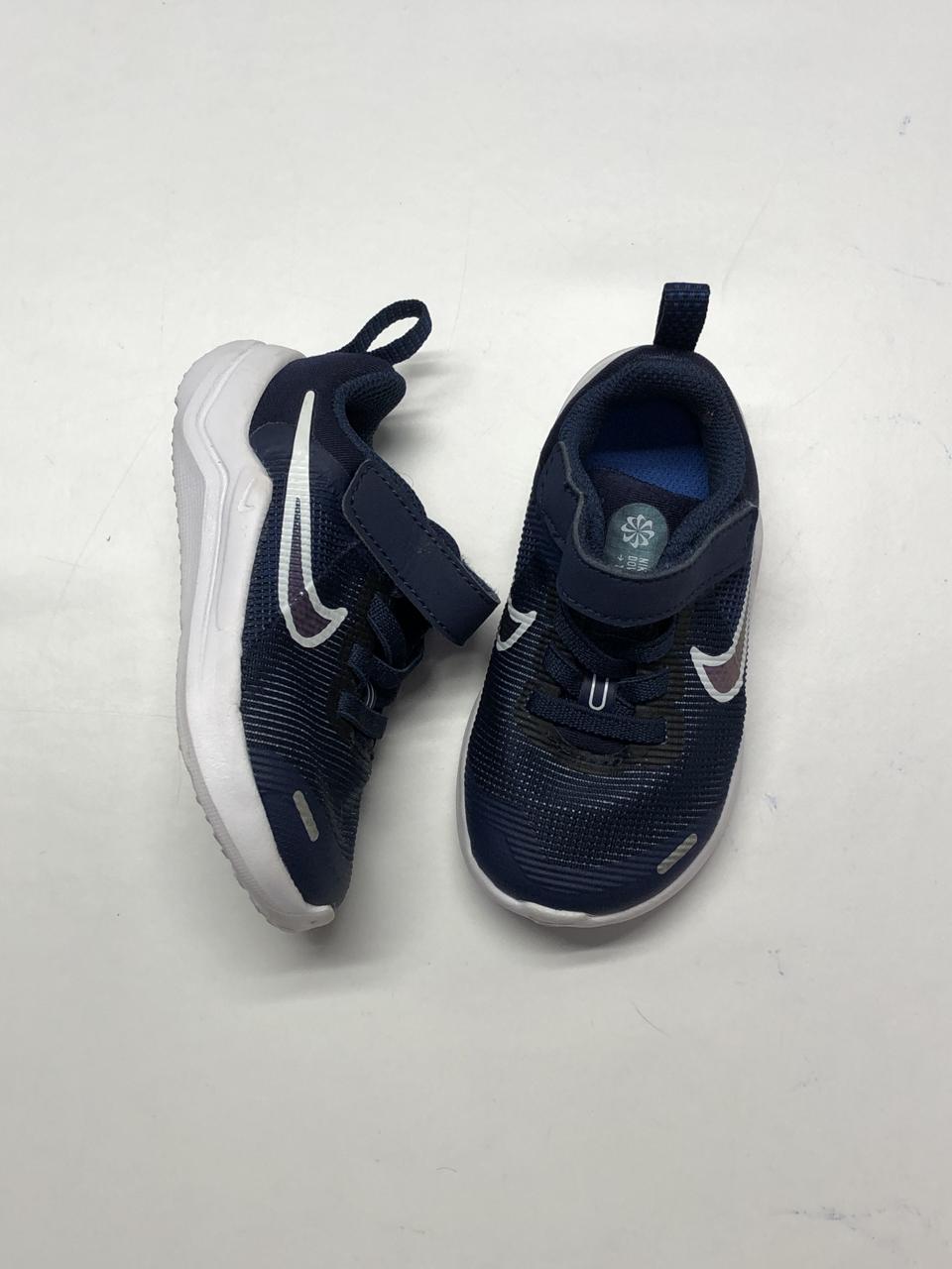 Фото2 Кросівки NIKE