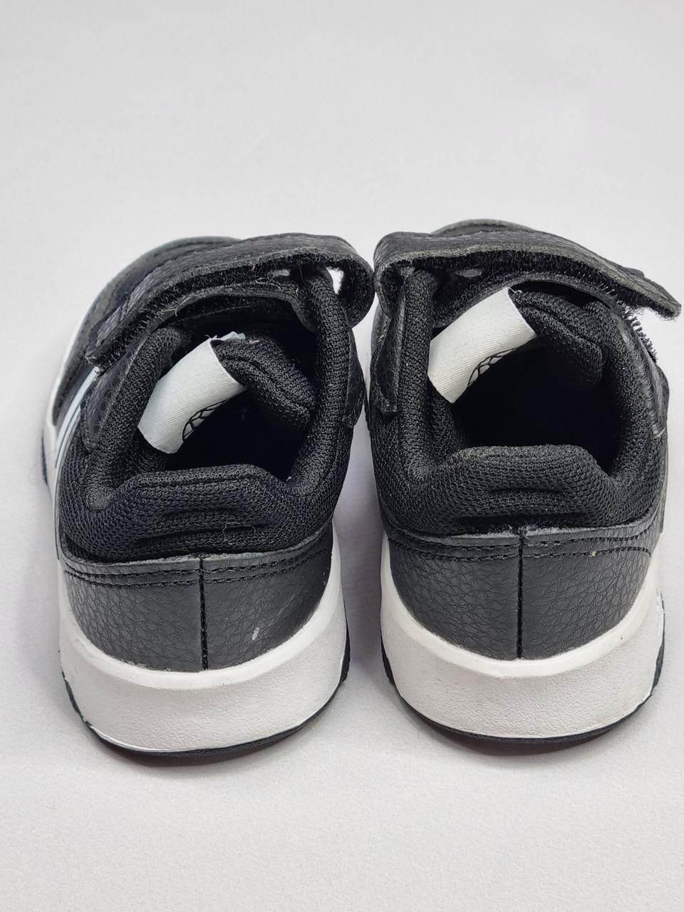 Фото5 Кросівки Adidas
