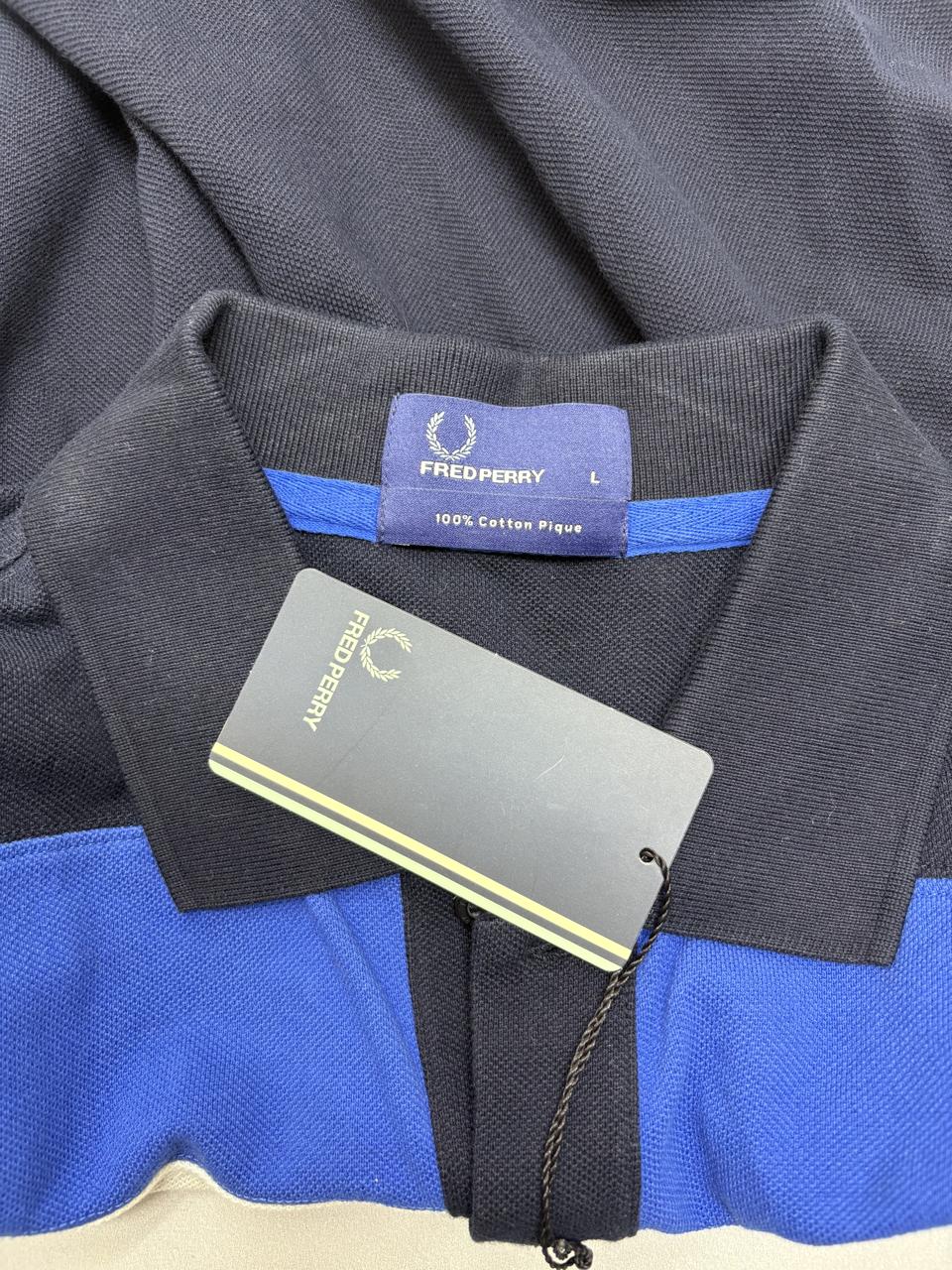 Фото3 Футболка FRED PERRY