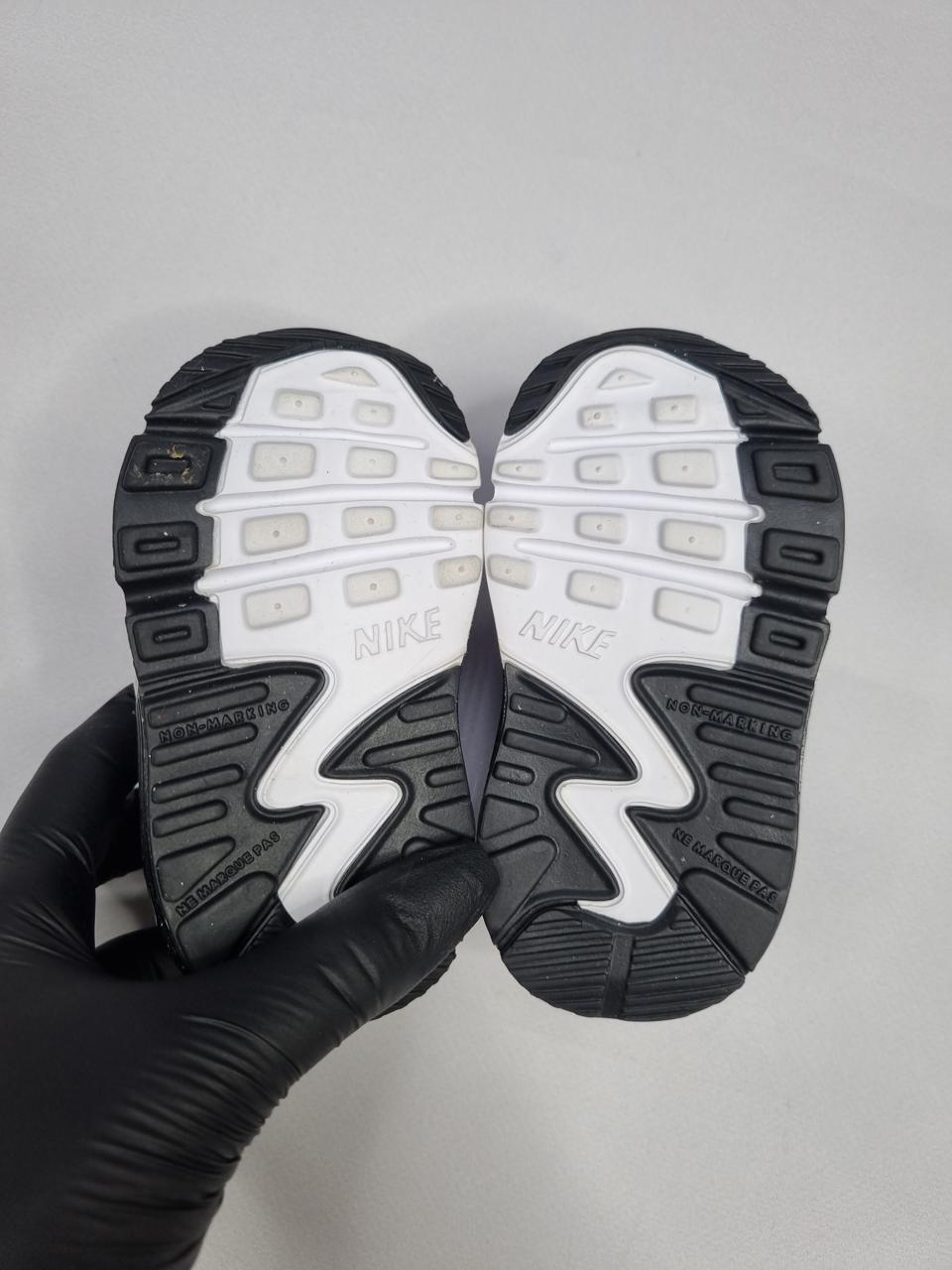 Фото3 Кросівки Nike