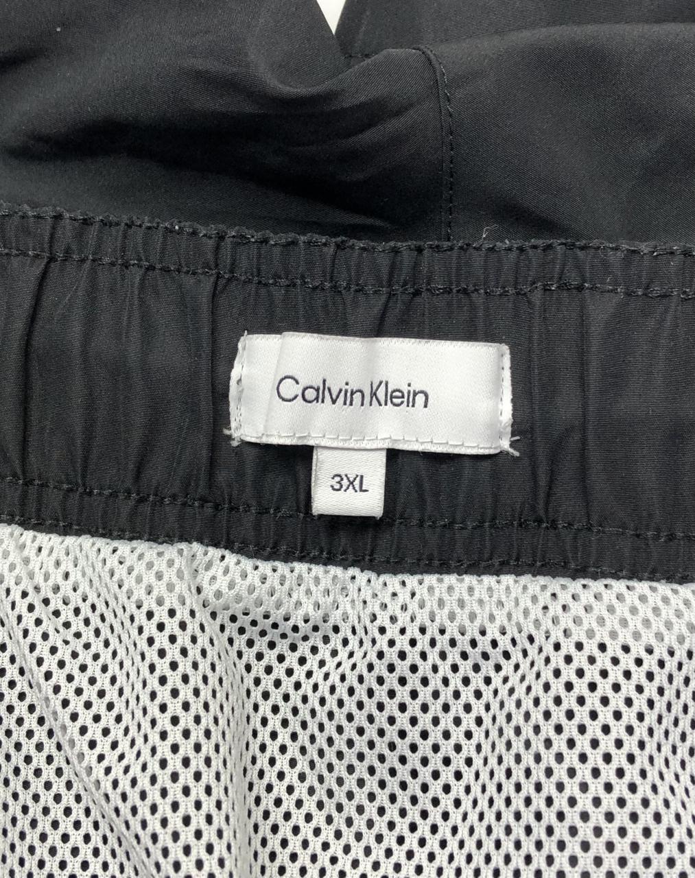 Фото3 Шорти Calvin Klein