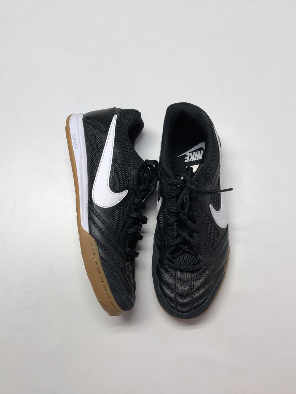 Фото2 Кросівки NIKE