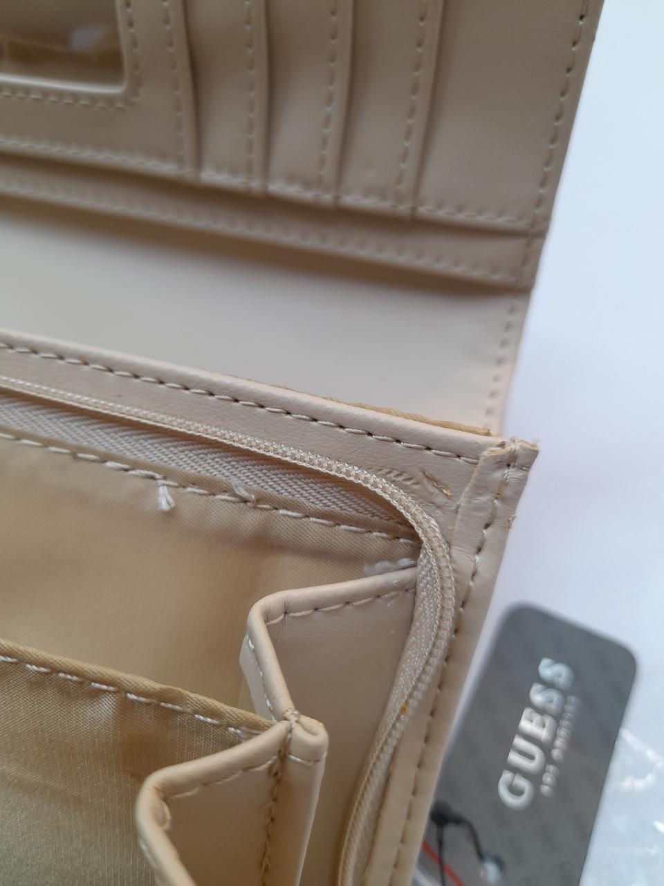 Фото4 Гаманець Guess
