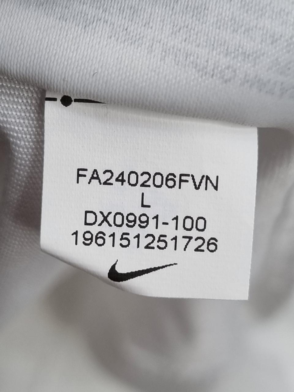 Фото4 Майка The Nike Tee