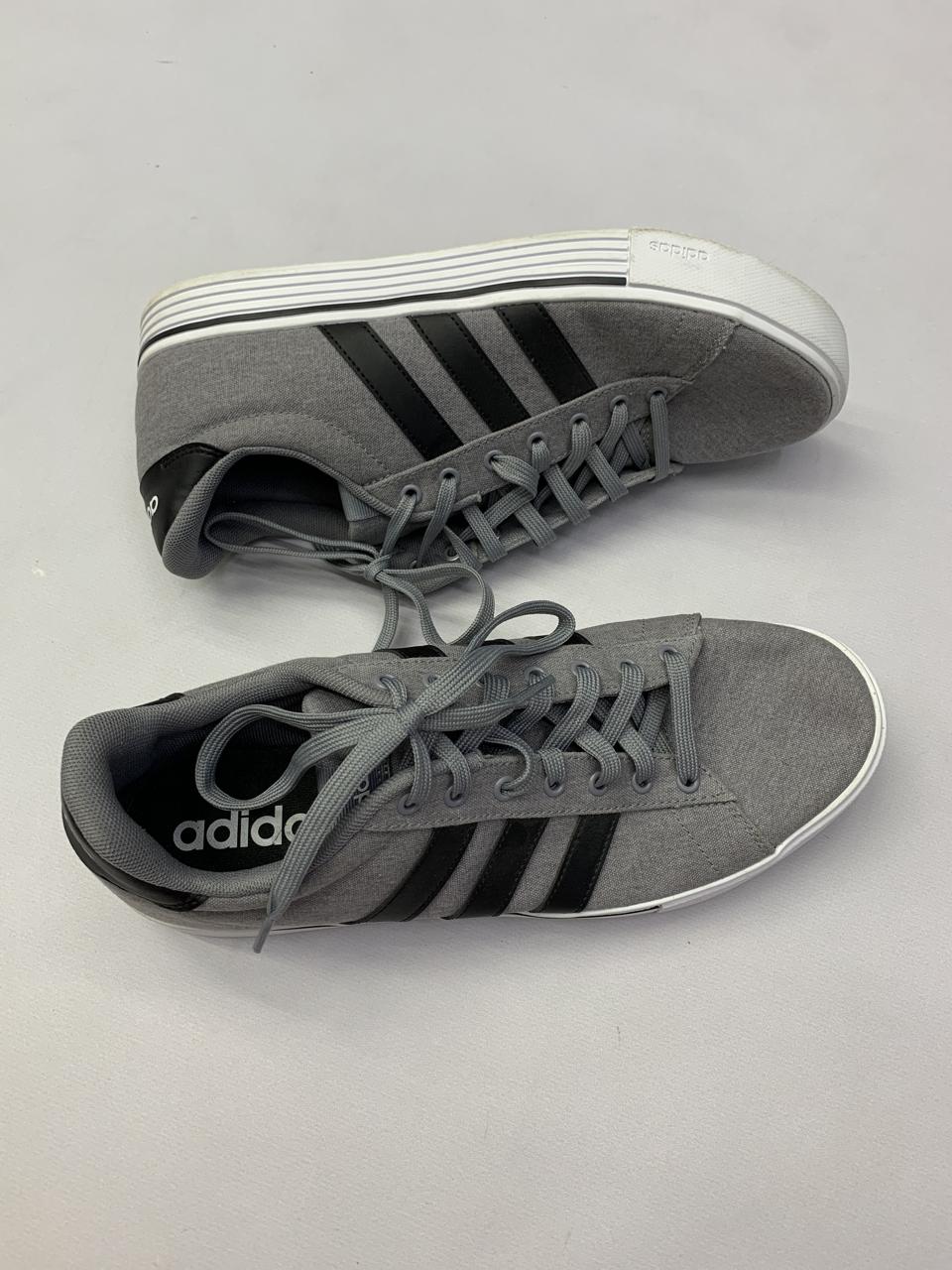 Фото2 Кросівки Adidas
