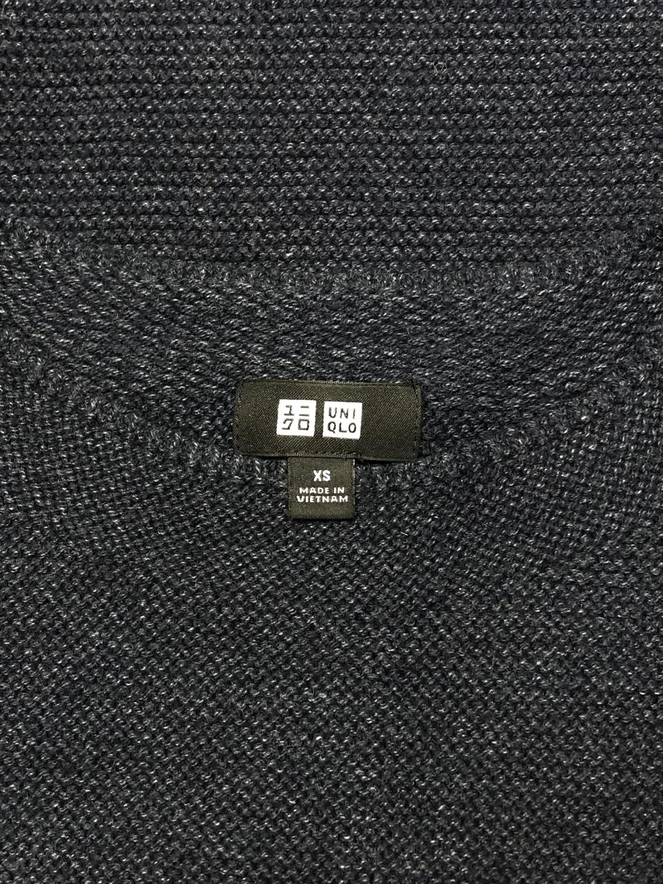 Фото3 Светр Uniqlo