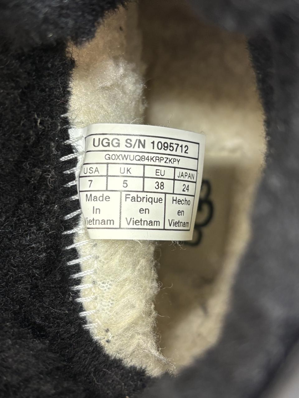 Фото4 Черевики UGG