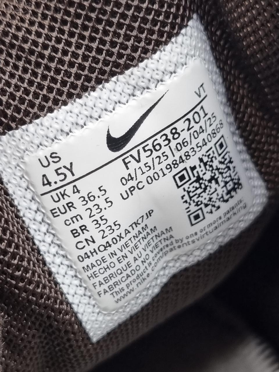 Фото7 Кросівки Nike